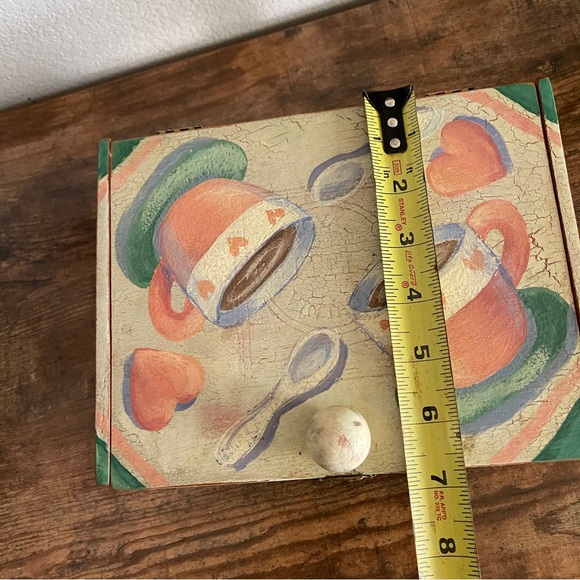 Tramp Art Wood Cigar Box Storage Hand Painted - Picture 10 of 12